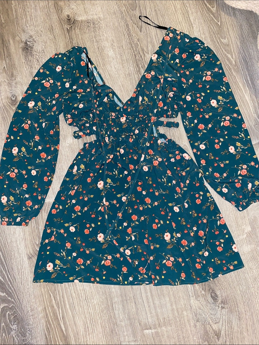Forever 21 Teal Floral Long-Sleeve Cutout Dress